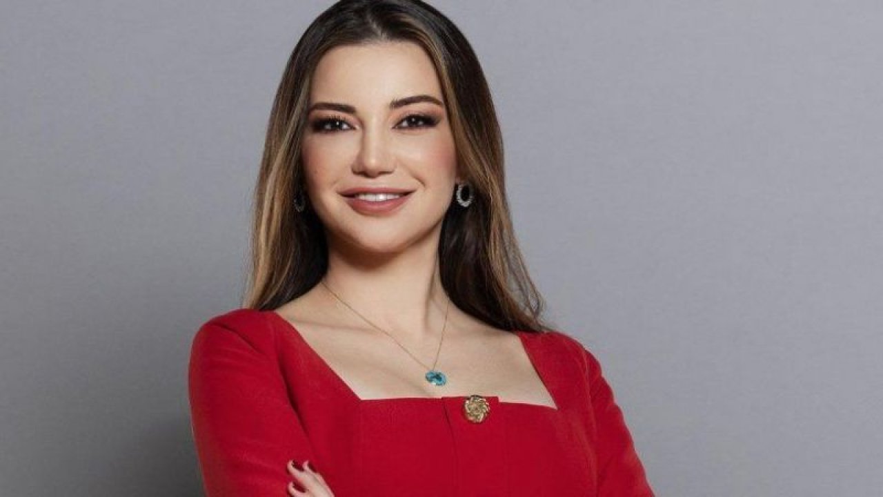 “Sevgim bitti” diyen nişanlısı tarafından terk edilen kadını, Esra Ezmeci teselli etti: “Beklemede kalın...”