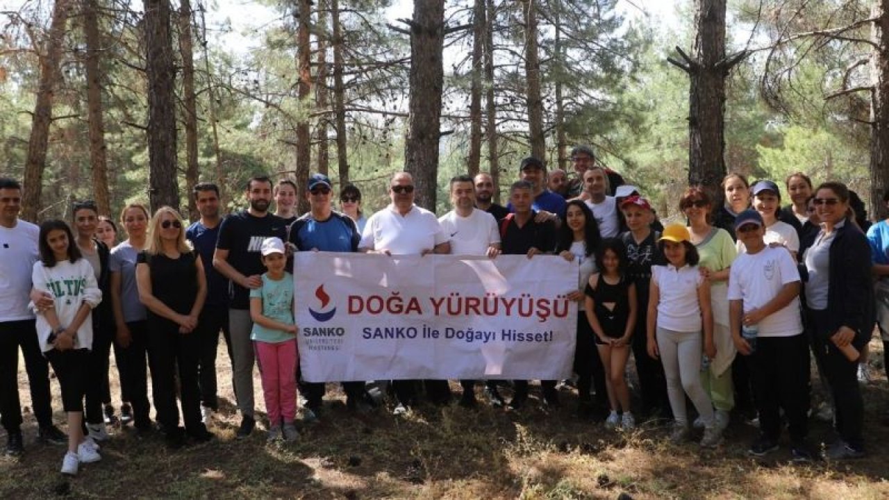 SANKO Üniversitesi Hastanesi “SANKO ile Doğayı Hisset” etkinliğinde Gaziantep Erikçe Ormanı’nda doğa yürüyüşü gerçekleştirdi