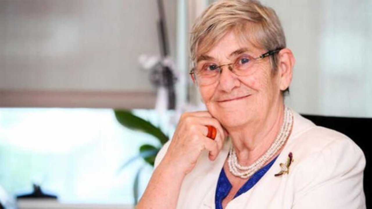 Uzman isim Canan Karatay’dan bu içecekten uzak durun dedi! Zararları saymakla bitmiyor!