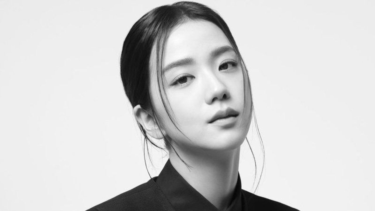 Blackpink grubunun vokali Jisoo'dan kahreden haber! Sessizliğe büründü kanser olduğu iddia ediliyor!