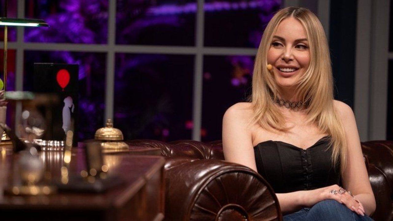 Hande Sarıoğlu'nun cilt bakımı olay yarattı! Pürüzsüz cildinin sırrı ortaya çıktı!