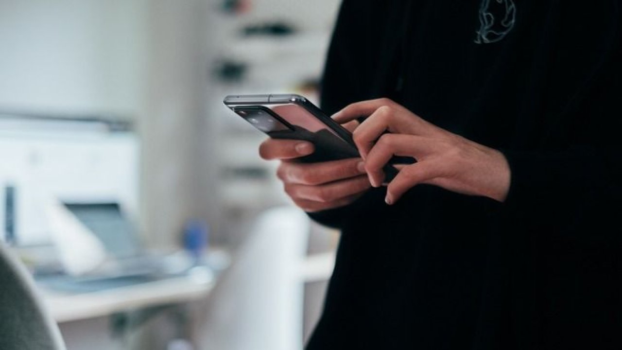 Kartınızdan para çeken 12 uygulama açıklandı! Telefondan hemen silin