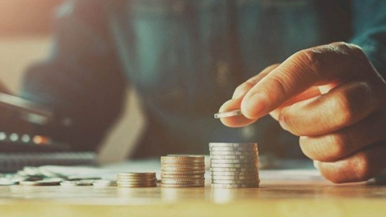 Emeklilerin gözü zam ve promosyonda! Bankalar harekete geçti! 10 bin lira üzerinde maaşı olanlara büyük ödeme!
