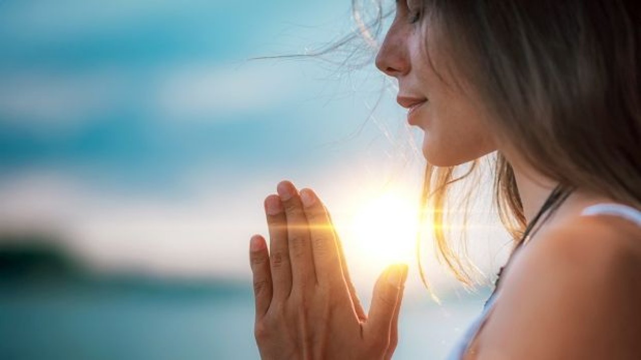 Kendinizle barışmanın tam zamanı: Olumsuz duyguları nasıl ve neden kabul etmelisiniz? Dirençlerinizi kırın!