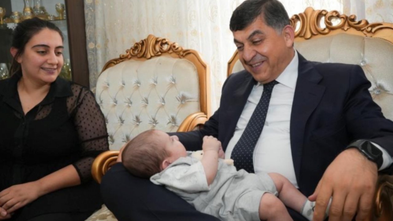 Fadıloğlu, bebek sevinci yaşayan 2 aileyi ziyaret etti