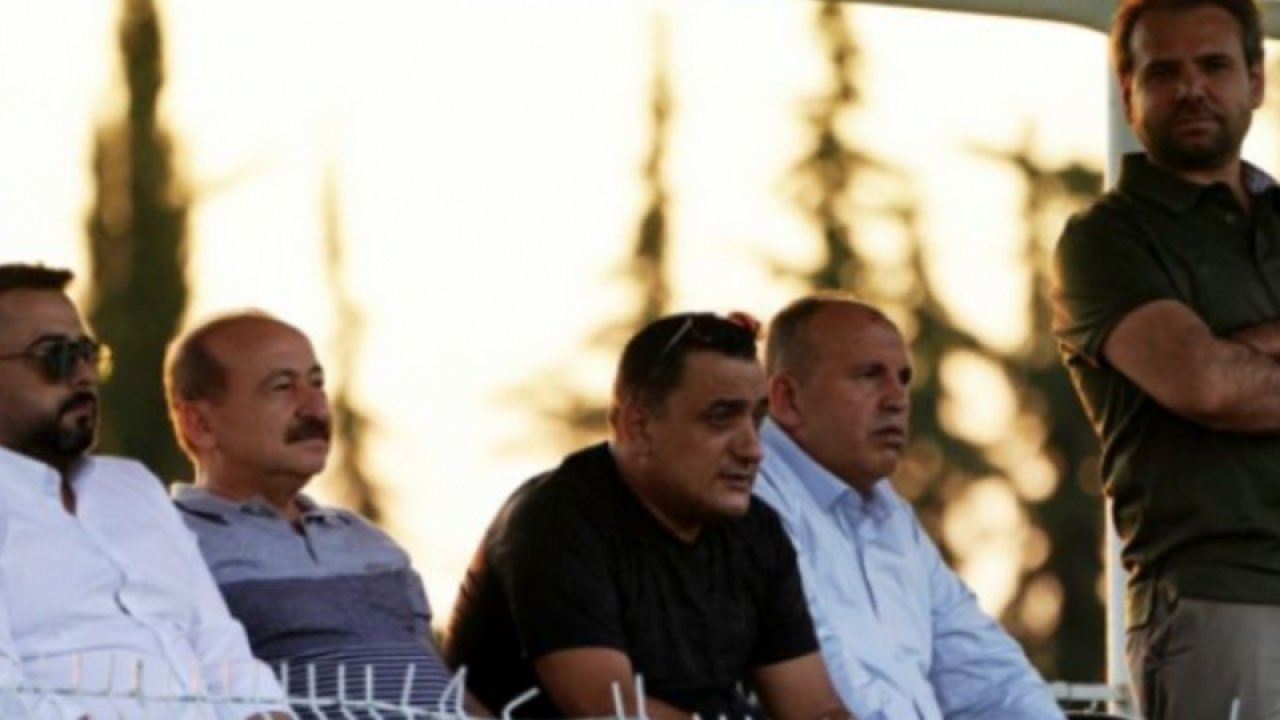 Gaziantep Futbol Kulübü Yönetimi'nin ANKARA ÇIKARMASI... YENİ BAŞKAN MEMİK YILMAZ VE YÖNETİM ATOM KARINCA GİBİ! DURMADAN ÇALIŞIYOR
