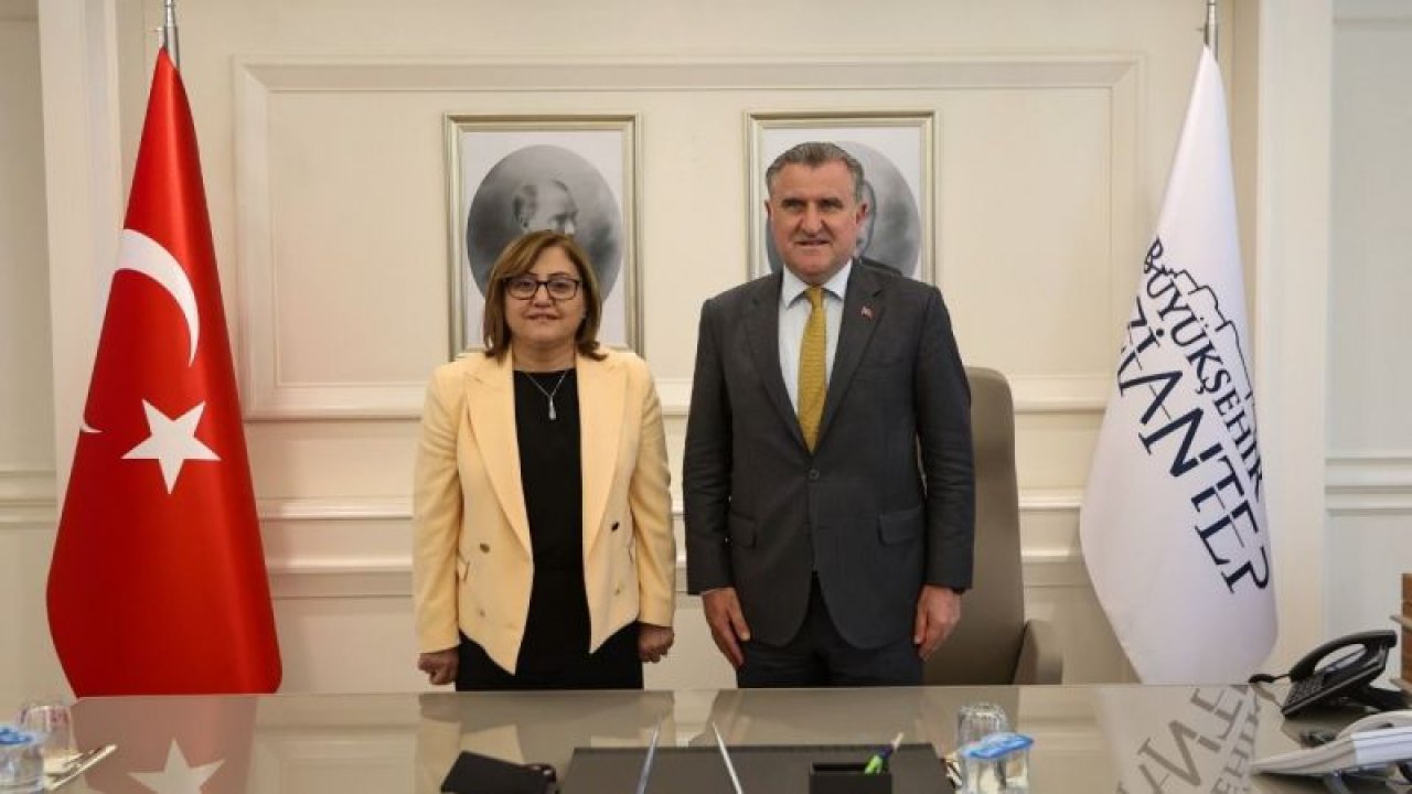 Gençlik ve Spor Bakanı Bak, Başkan Fatma Şahin'i ziyaret etti