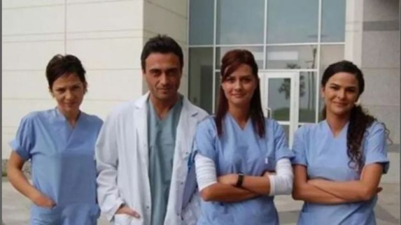 Doktorlar’ın Jülide’si 12 yıl sonra oğluyla görüntülendi! Son haliyle görenleri şaşırttı “Yaşlanmamış yaş almış”