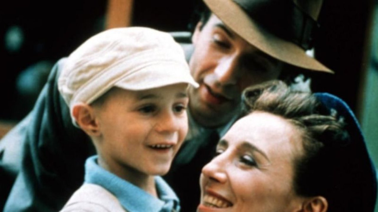 Savaş filmleri hayranlarını mest edecek liste! Oscar ödüllü bu en iyi 4 savaş filmini sakın atlamayın!