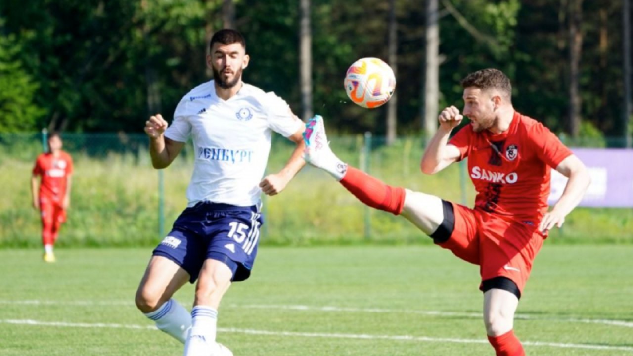 CANLI MAÇ İZLE.... Gaziantep FK - Gostivari