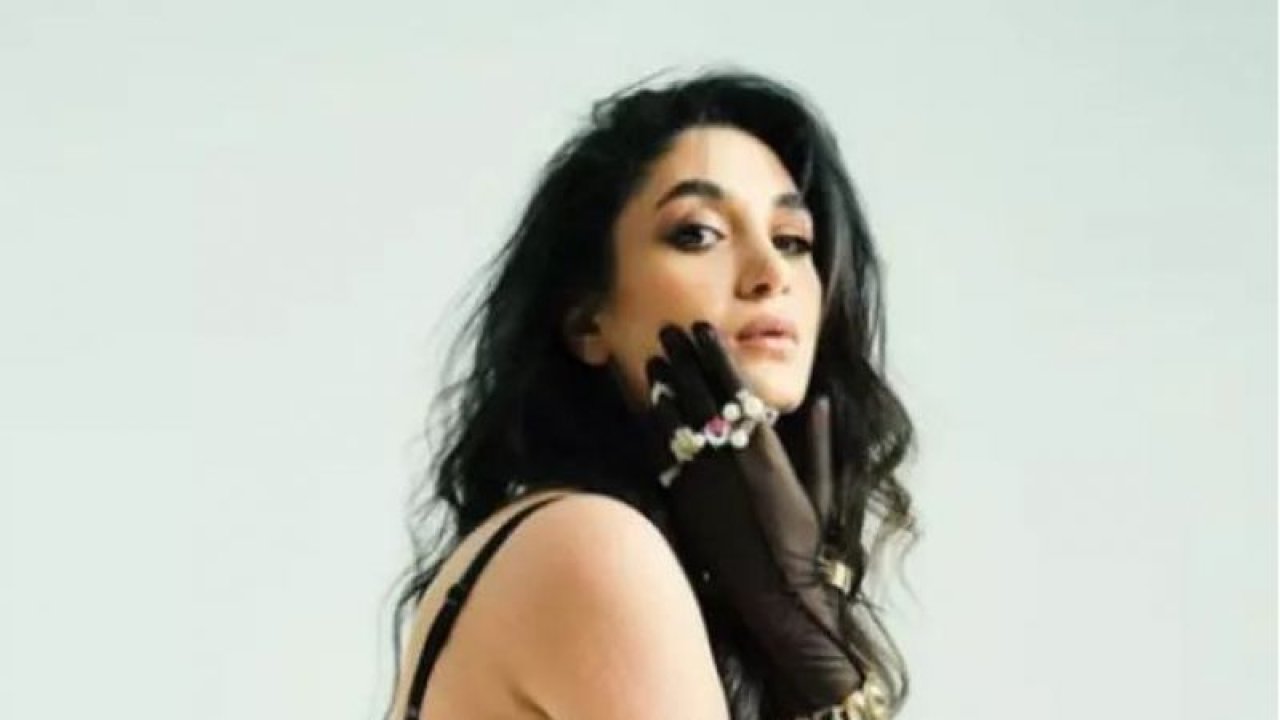 Akasya Durağı’nın Zeyno’su artık tanınamıyor! Son haliyle o ünlü aktöre benzetildi!