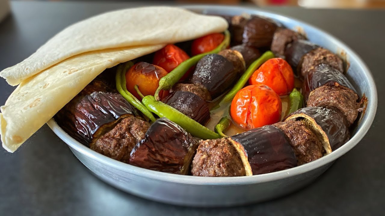 Gaziantep'te patlıcan kebabı böyle pişiriliyor... Meğer daha lezzetli oluyormuş