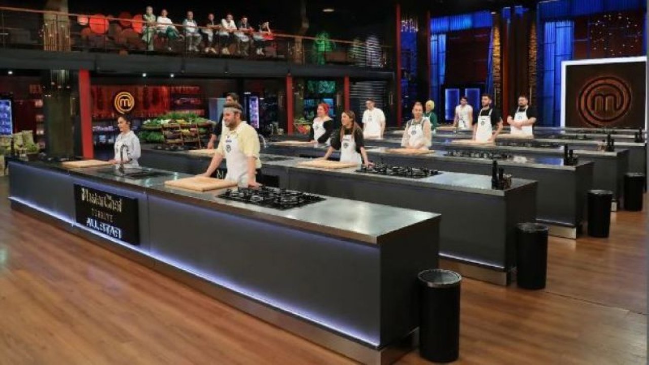MasterChef All Star’da dokunulmazlık oyunu nefes kesti! Kazanan takım belli oldu! En iyi böreği yapıp kendini koruyan takım…