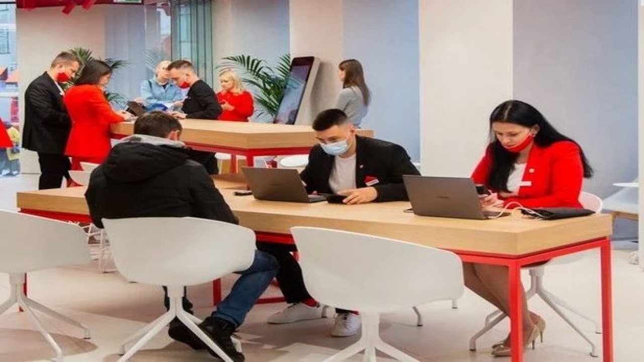 Dev banka iflas etti. Ortalık karışacak. Paraları ödeyemeyecek hale geldiler...