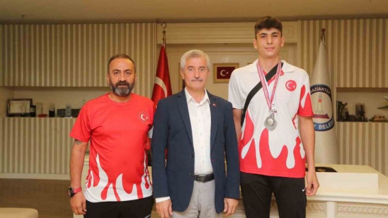 Rüzgar Yalçın Gençler Milli Takım seçmesinde şampiyon olarak Şahinbey’in gururu oldu.