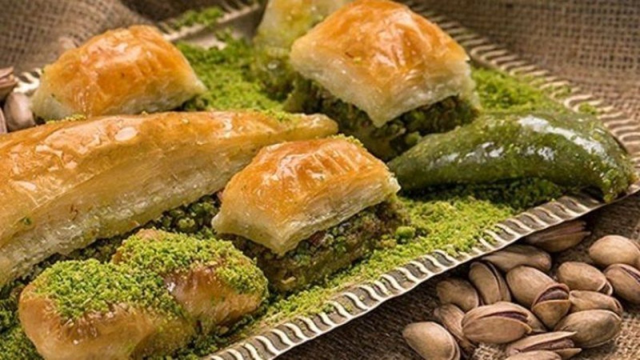 Yılların Gaziantep baklavası böyle fiyat görmedi! Havaalanında bir dilim baklavanın fiyatını görenler şaşkına döndü