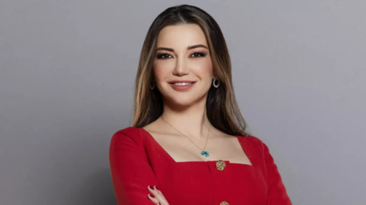 Esra Ezmeci'den ilişki tavsiyeleri: Aşkta statü denkliği önemli mi? Biri öğretmen diğer işçi...