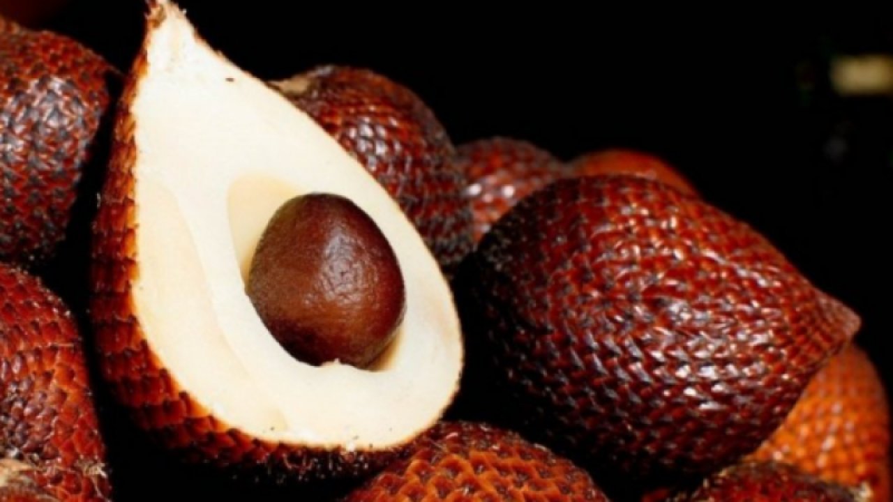 Adı ürküten bu meyve C vitamini deposu! Kalp krizi ve felç riskine birebir, gözleri cam gibi parlatıyor