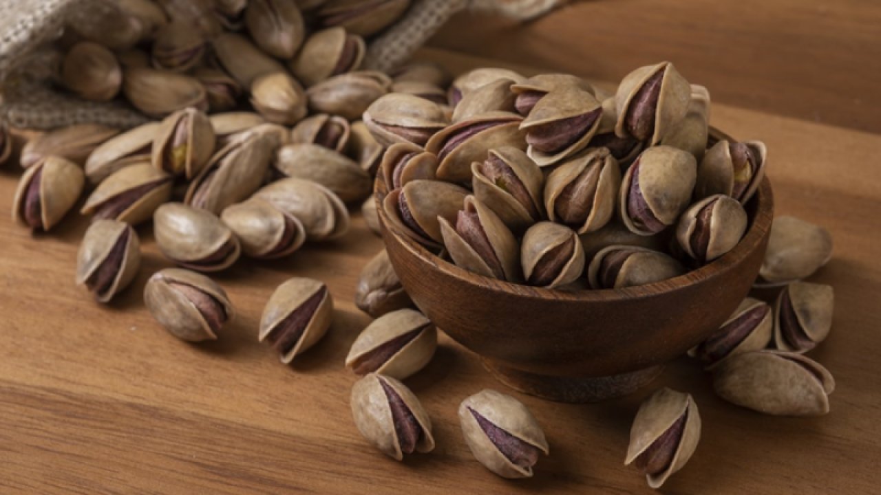 Antep fıstığı fiyatlarına güncelleme: O türün kilosu 360 TL'den satışa sunuldu