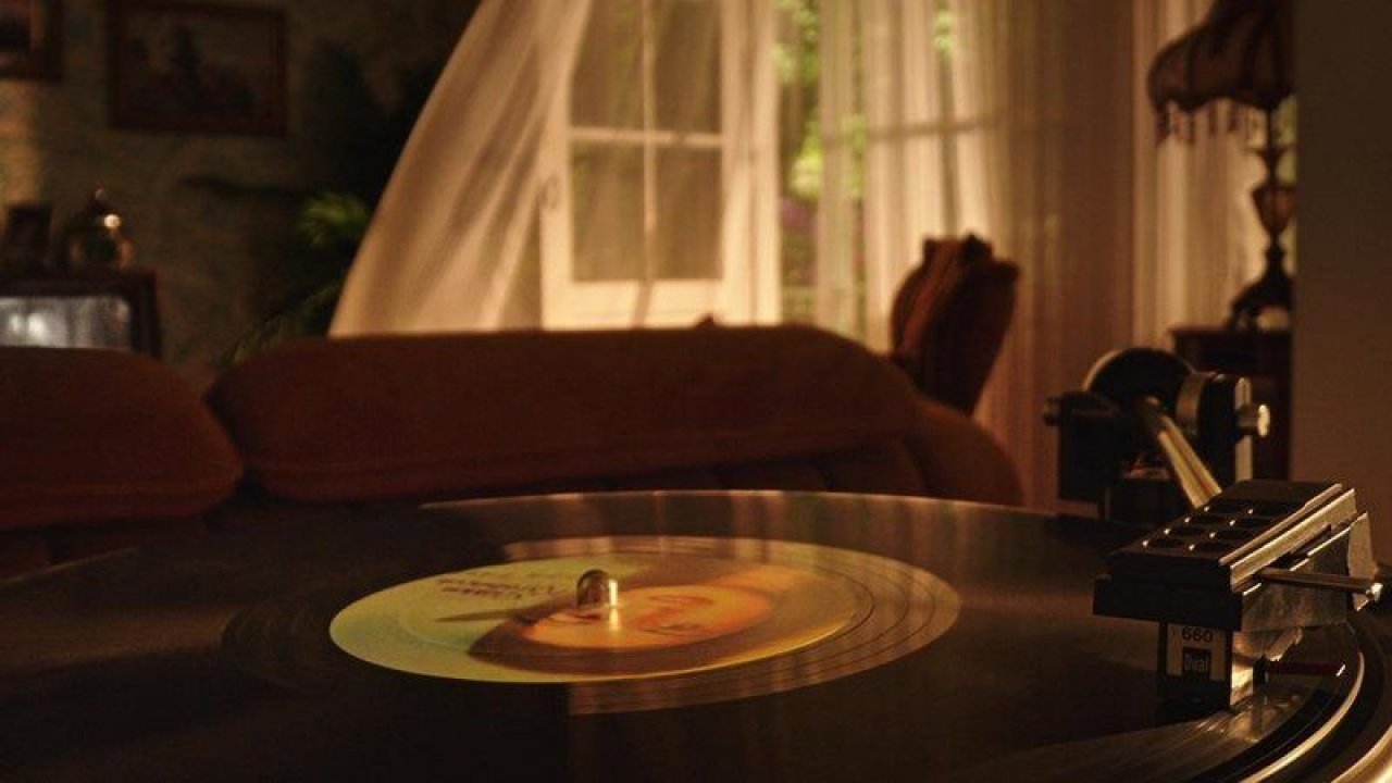 Hazal Subaşı, Perihan Savaş, Salih Badem... Birçok ünlü isim o dizide buluştu! Dilek Taşı konusu ne? Dilek Taşı oyuncuları kimler?