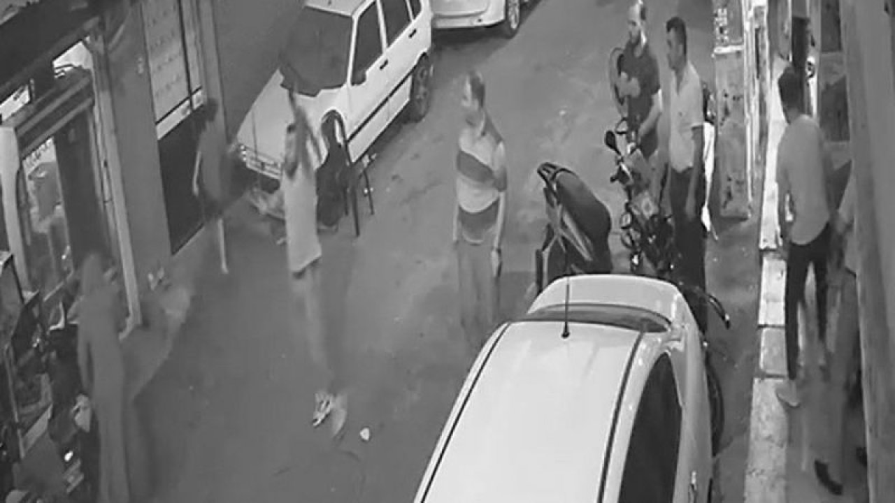 Gaziantep'te O MAHALLEDE NELER OLUYOR? Gaziantep’te İNÖNÜ MAHALLESİ'nde Yabancı Uyruklular Her Gün Olay Çıkartıyor! Aksiyon filmlerini aratmayacak kavga kameraya yansıdı