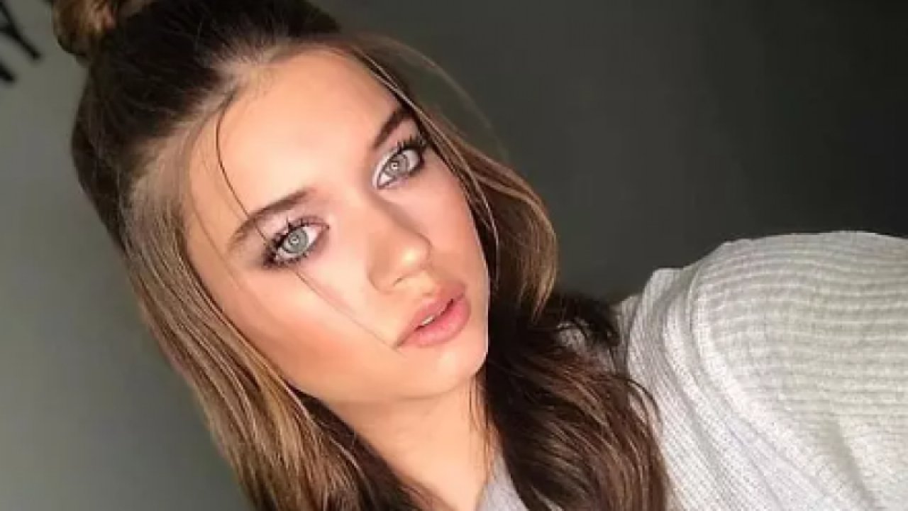 Afra Saraçoğlu’nun güzelliğini kimden aldığı belli oldu! Annesini görenler ablası sanıyor