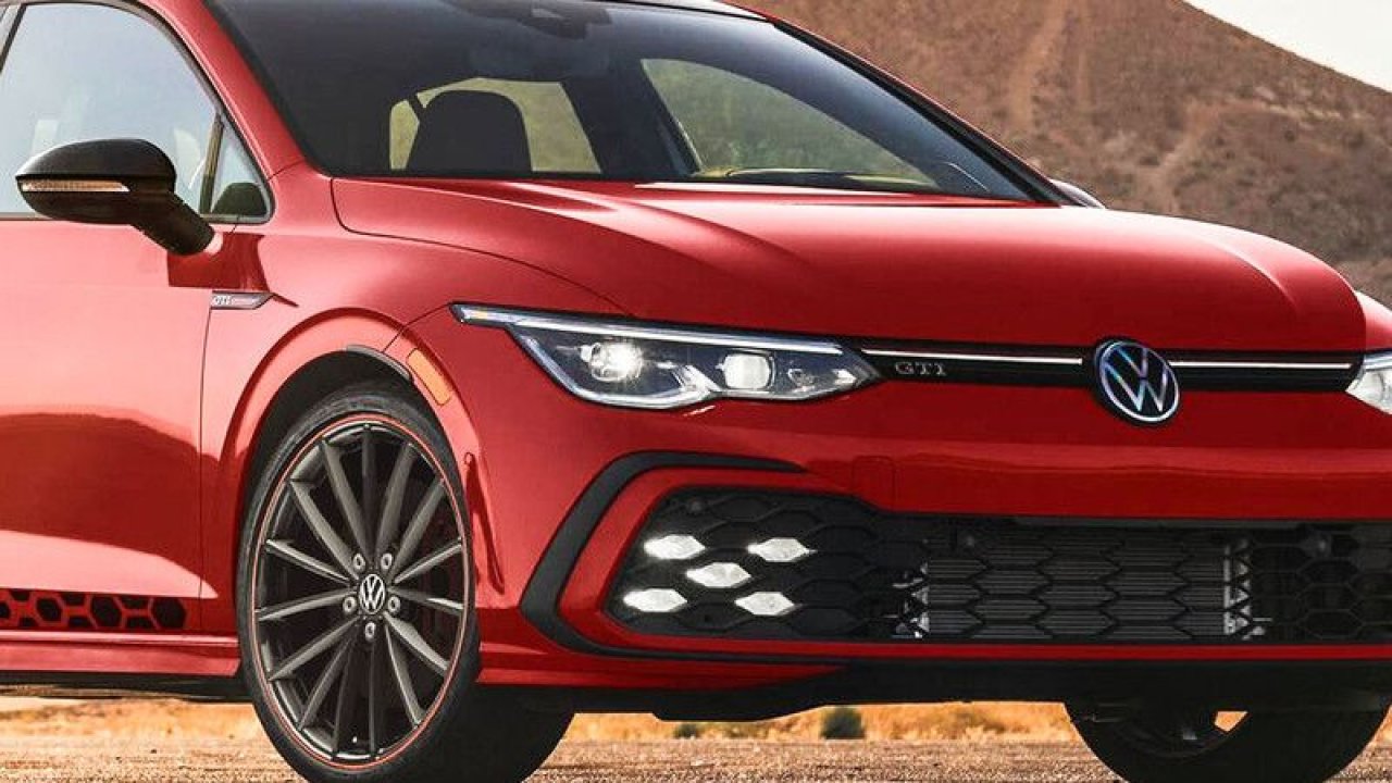 Volkswagen Golf bu fiyata en iyisi mi? Volkswagen Golf 2023 Ağustos fiyatları! En çok tutulan C hatchback...