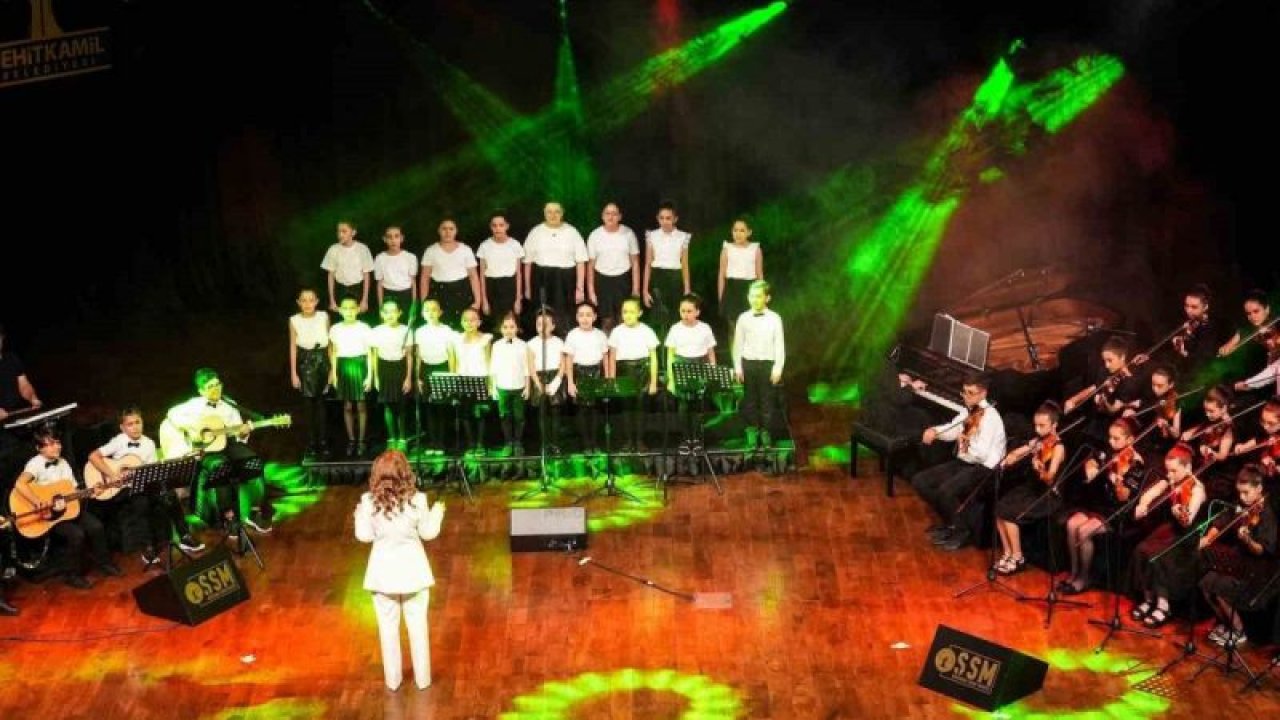 Şehitkamil Sanat Merkezi çocuk orkestrası ilk konserini verdi