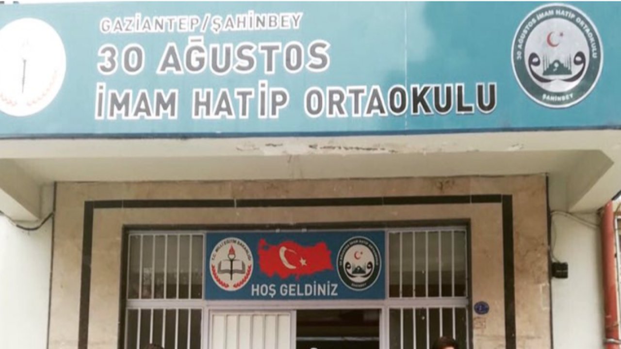 Gaziantep'te Öğretmene Silah Çeken Müdüre Ödül! Şikayet Edene Sürgün Gibi Ceza
