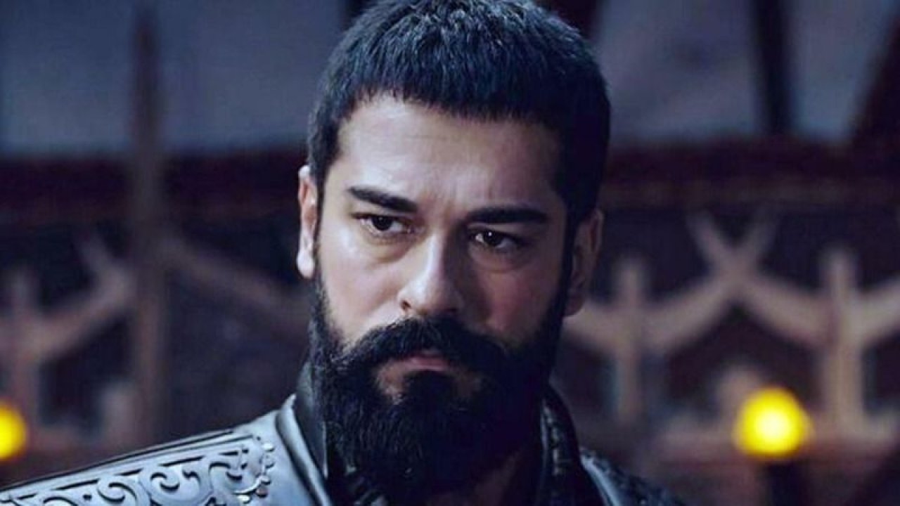 Fahriye Evcen’e cip hediye etmişti: Burak Özçivit’in yeni arabasına ödediği para dudak uçuklattı!