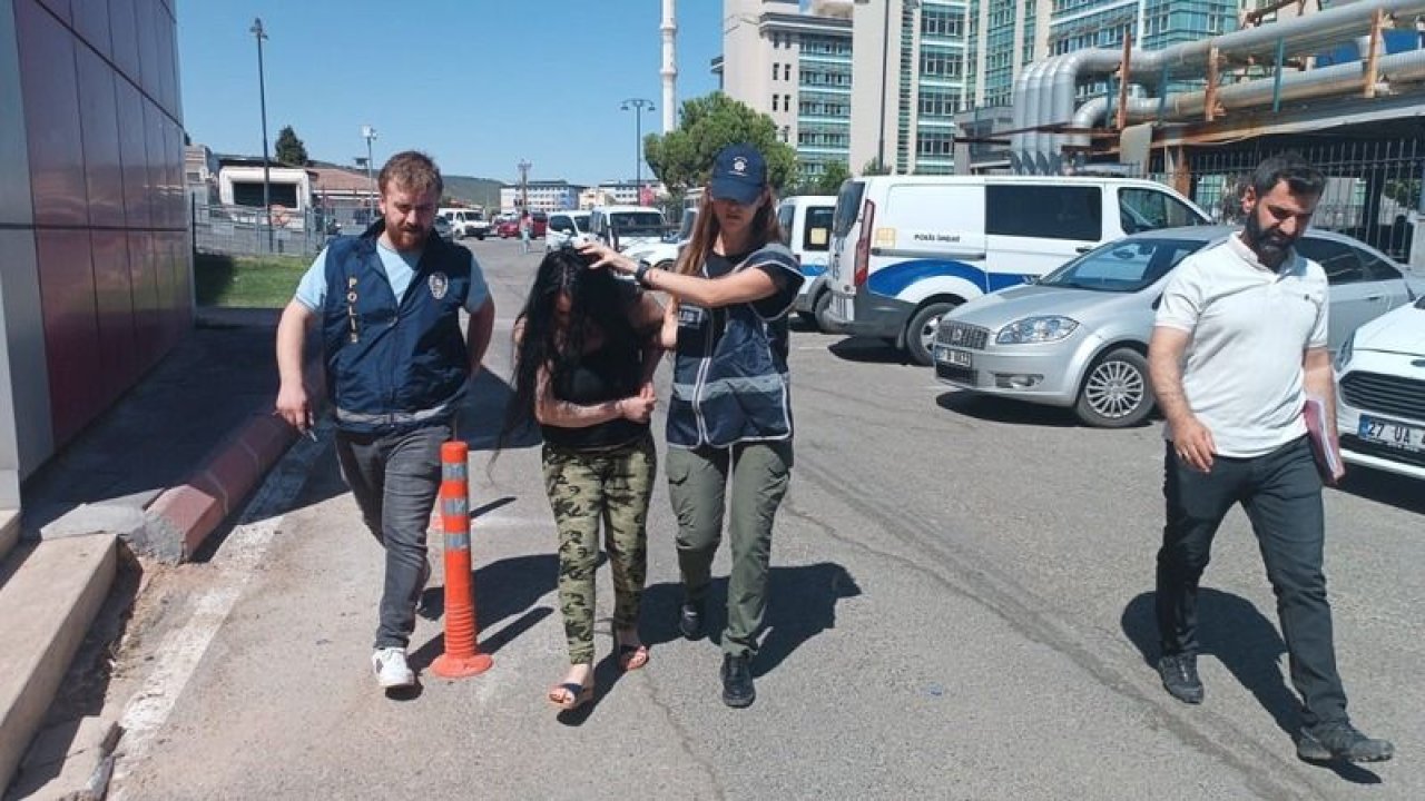 Gaziantep'te tartıştığı adamı bıçaklayarak öldüren kadın tutuklandı! İlk ifadesinde : "Boğuşma sırasında bıçakladım" dedi