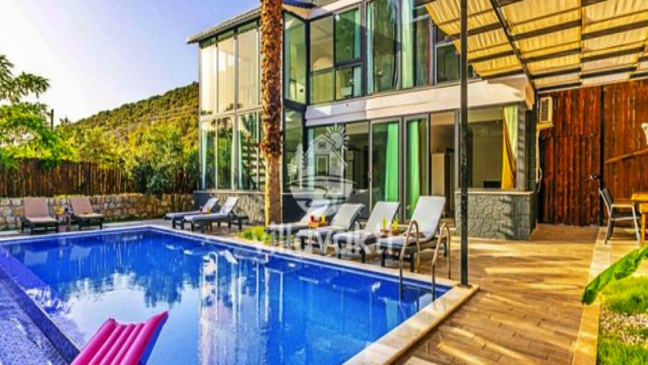 Şık ve Korunaklı Kiralık Villalar