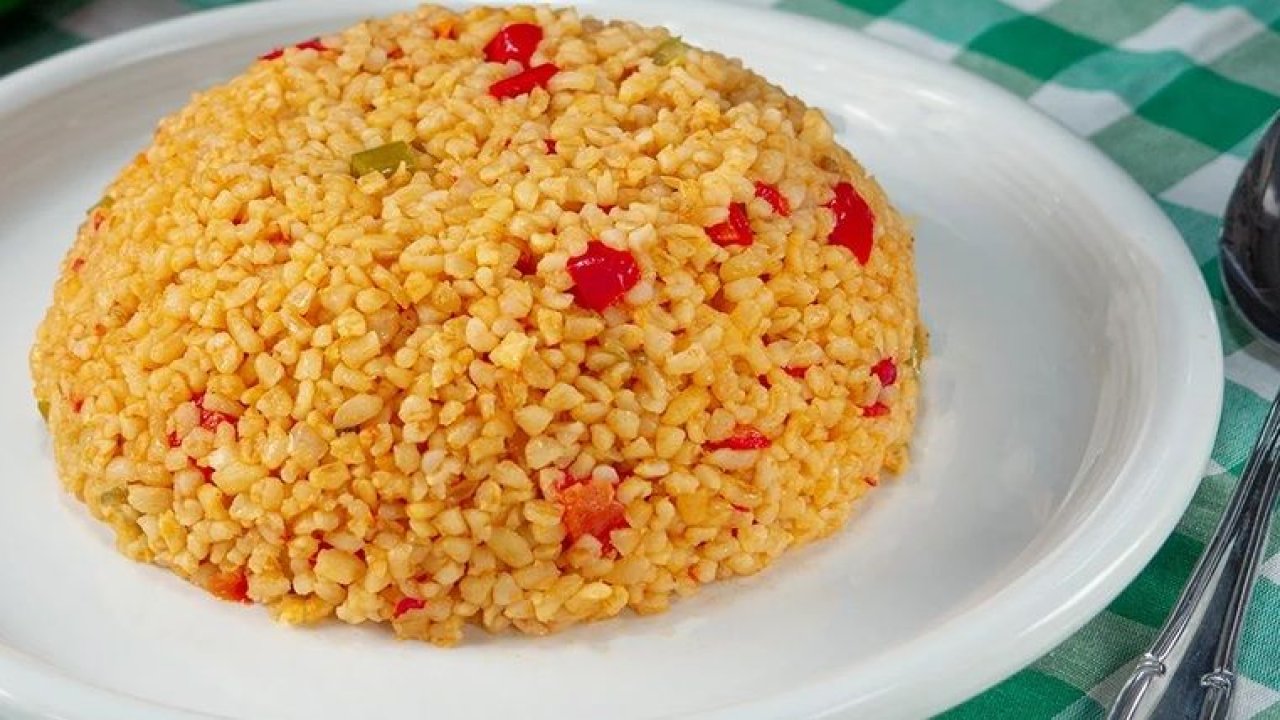 Bulgur pilavı yaparken bilinmesi gereken tüyo! Pilav daha lezzetli oluyor
