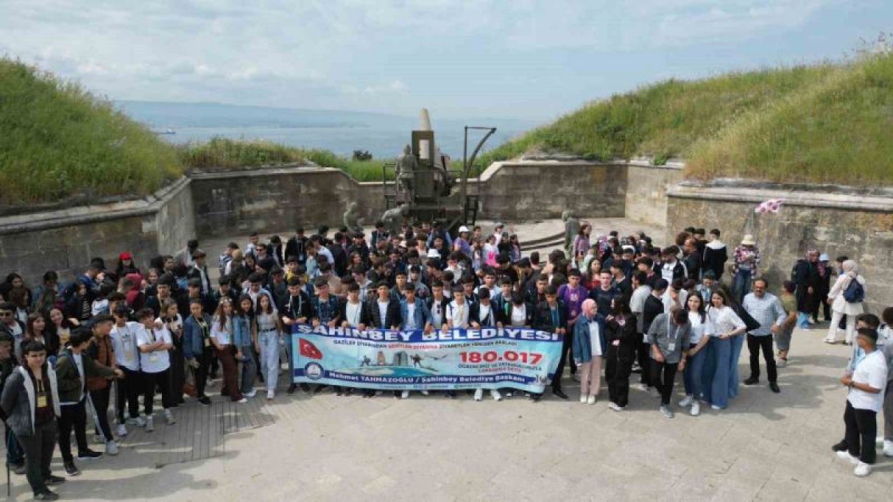 Şahinbey'de LGS’de dereceye giren öğrenciler ecdatla buluştu