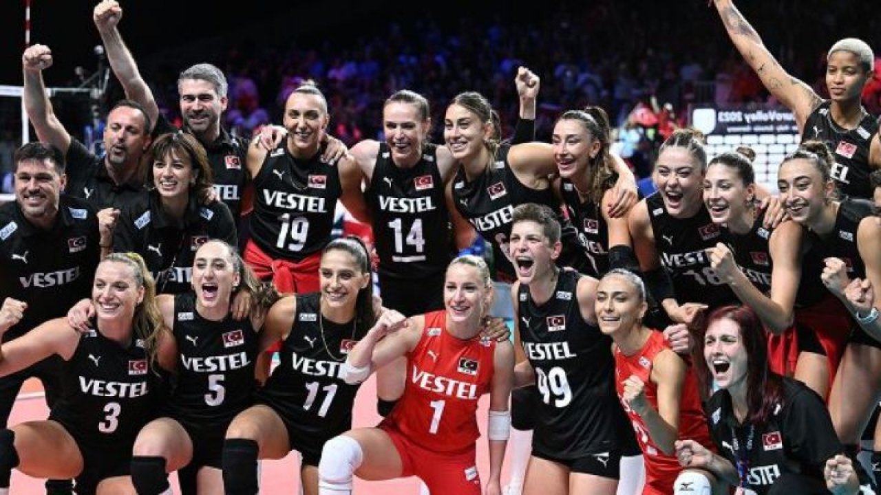Sultanlar finalde! Filenin sultanları tarih yazıyor