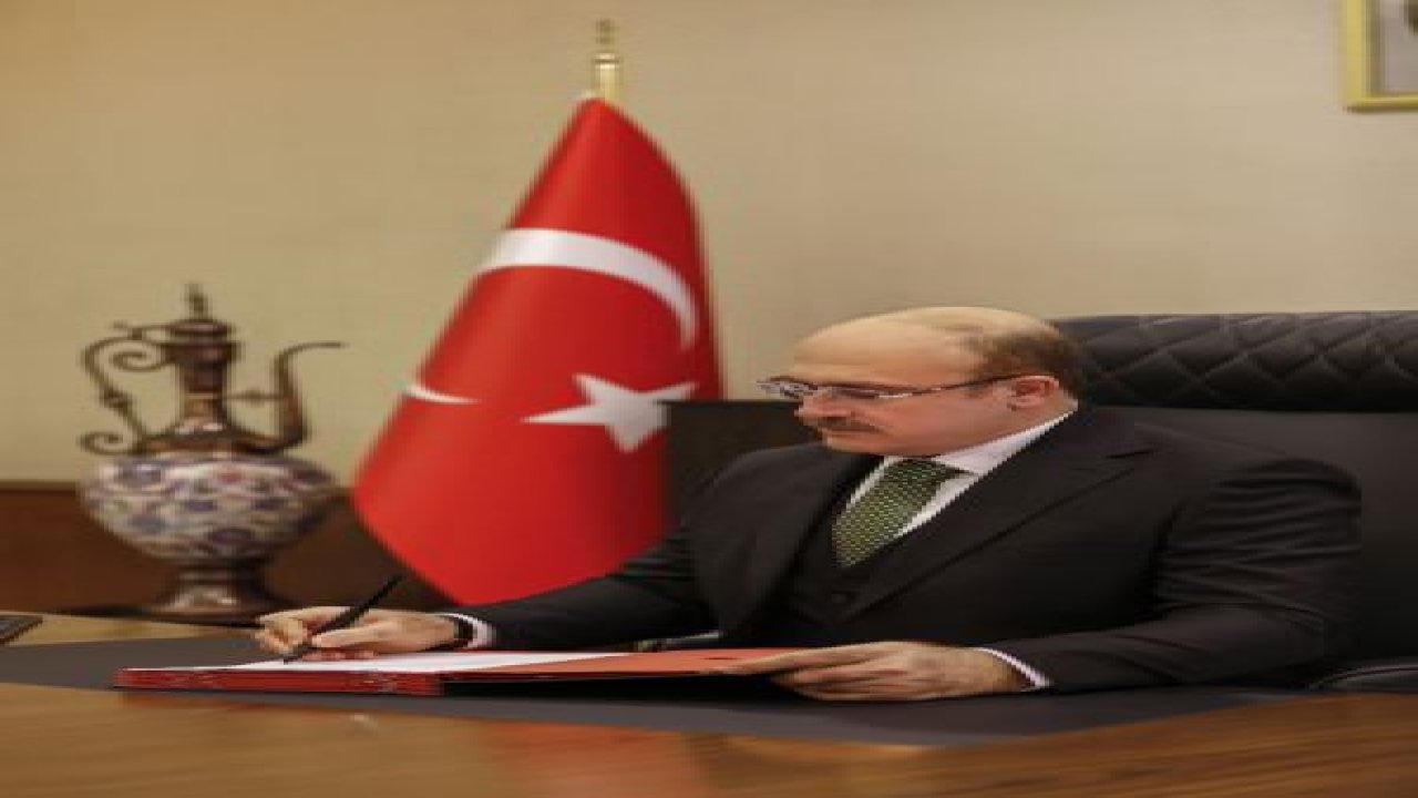Gaziantep'te Nizip Belediyesi'nden üniversite öğrencilerine 2 Bin lira destek