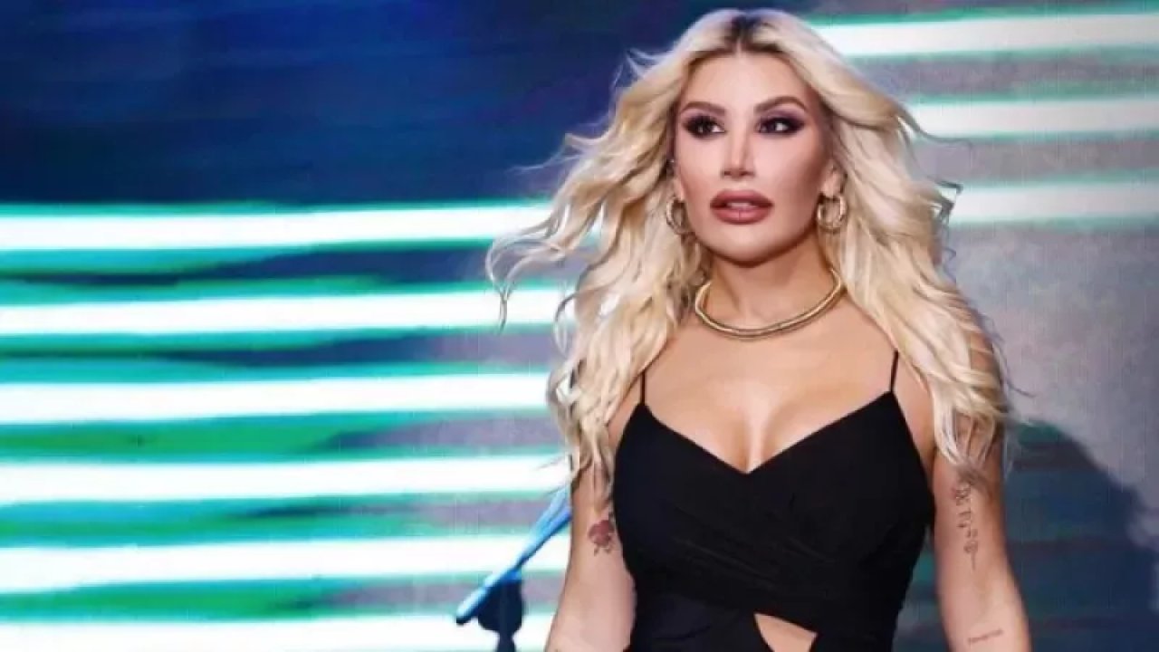 ”Bana unutulmaz anlar yaşattı” diyen İrem Derici’den ayrılık haberi geldi! İrem Derici ve Atakan Işıktutan’ın ayrılık sebebi sosyal medyayı ayaklandırdı!