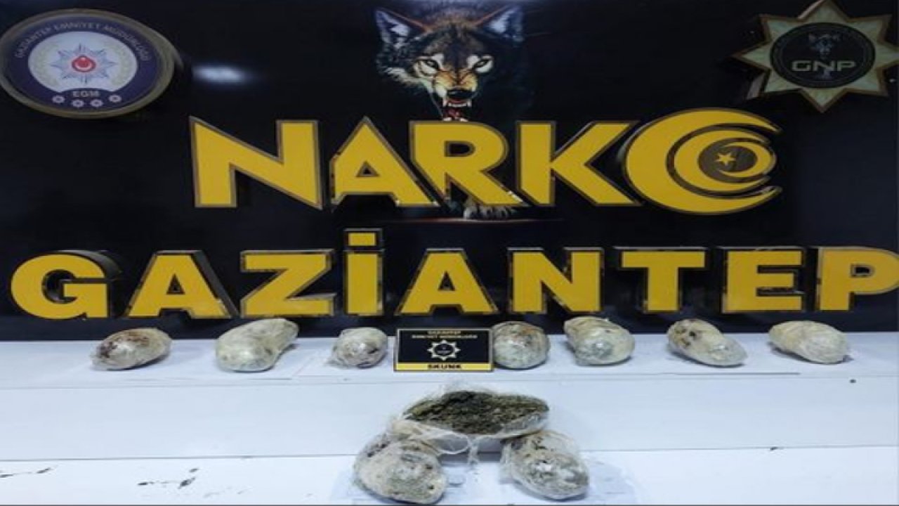 Gaziantep’te şüphe üzerine durdurulan bir araçta 3 kilo uyuşturucu ele geçirildi