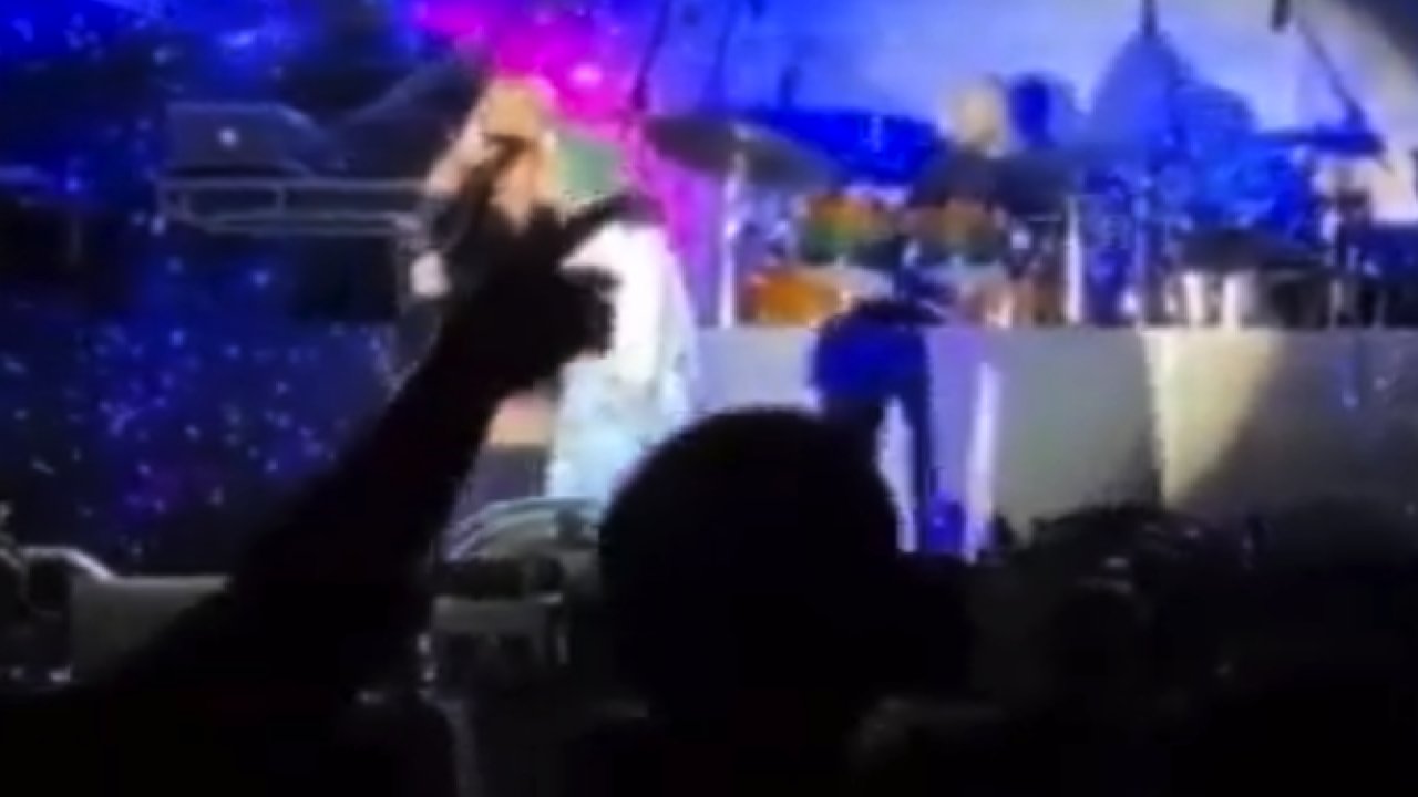 Hadise'nin Gaziantep'te Türban Aşkı