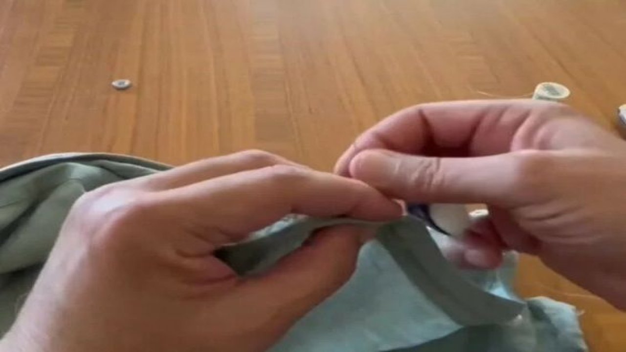 Mehmet Aslantuğ fena yakalandı! Sosyal medyanın konuştuğu olay pozlar…