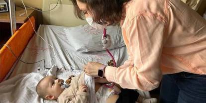 Gaziantep Dahil Türkiye Genelinde Çocuk Sağlığı Alarm Veriyor: Pediatri Bölümleri Birer Birer Kapanıyor!