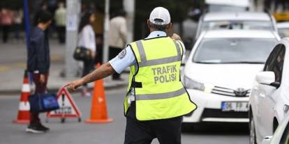 Gaziantep Sürücülerine Kötü Haber: Trafik Cezaları Katlanıyor, Telefonla Konuşmanın Bedeli Servet Değerinde!