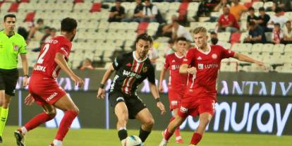 Trendyol Süper Lig'de Gol Sesi Çıkmadı: Antalyaspor ile Gaziantep FK Yenişemedi! (0-0)