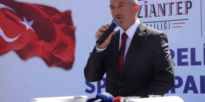 Tahmazoğlu'ndan Dev Kampanya! Gelen Herkese Spor Ayakkabısı