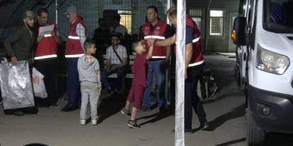 Gaziantep'ten Suriye'ye Göç Gece Gündüz Devam Ediyor