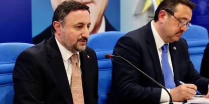 Gaziantep'te Ak Parti'de Karayel Fırtınası!