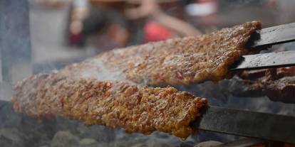 Gıda Güvenliğinde Alarm Zilleri: Adana Kebabına Kanatlı Eti Katıldığı Ortaya Çıktı