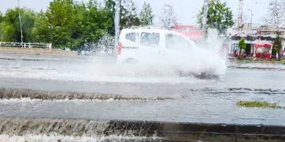 Gaziantep Rahat, 14 İl Alarmda! Meteoroloji’den Kuvvetli Sağanak Uyarısı: “Sarı” Alarm Verildi