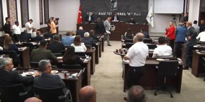 Gaziantep Şehitkamil Meclisi Karıştı: CHP Grubu Toplantıyı Terk Etti!