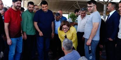 Gaziantep Fatma Şahin Ve Umut Yılmaz'ı Konuşuyor: Kurban Denetimi mi, Siyasi Mesaj mı?